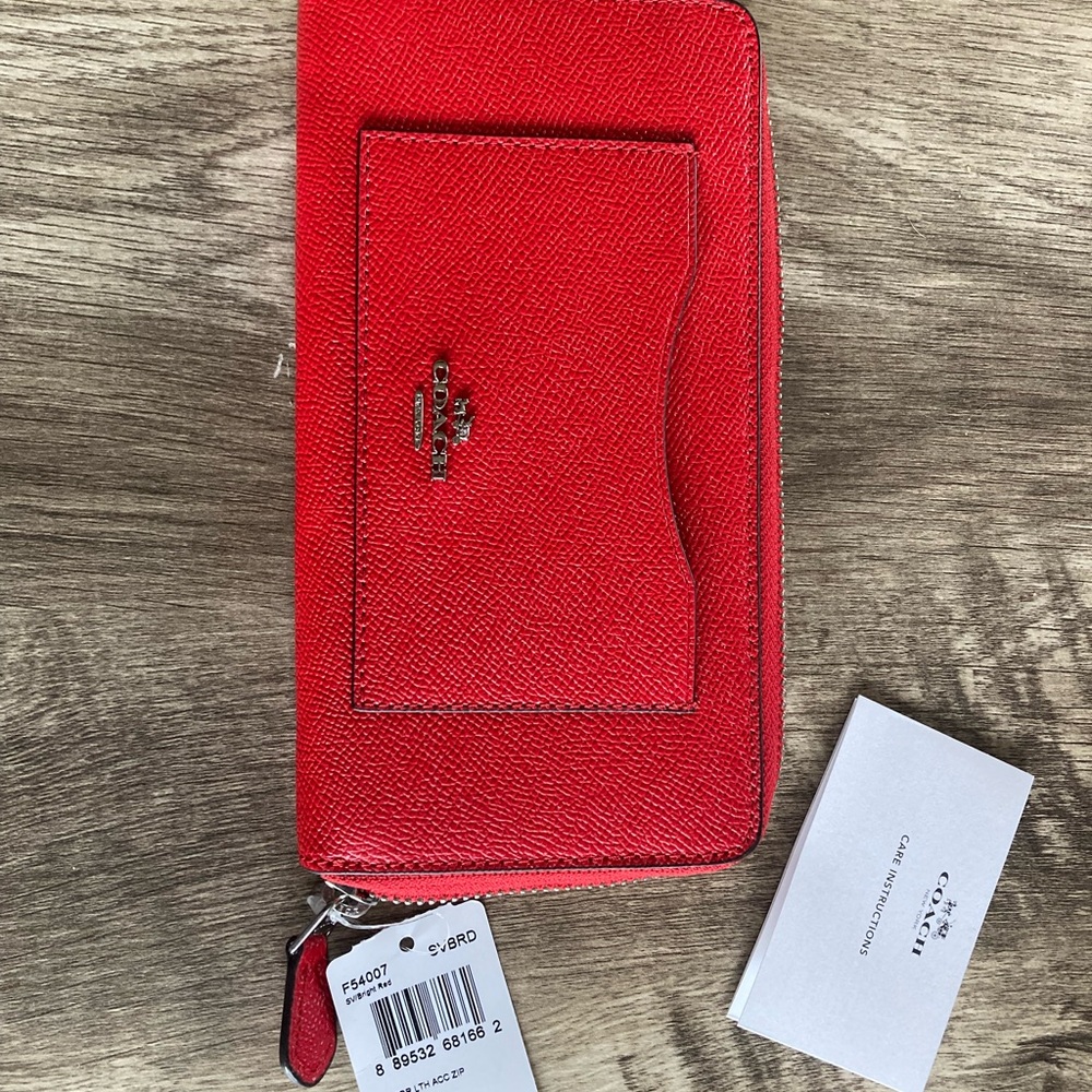 New Coach Accordion Zip wallet.